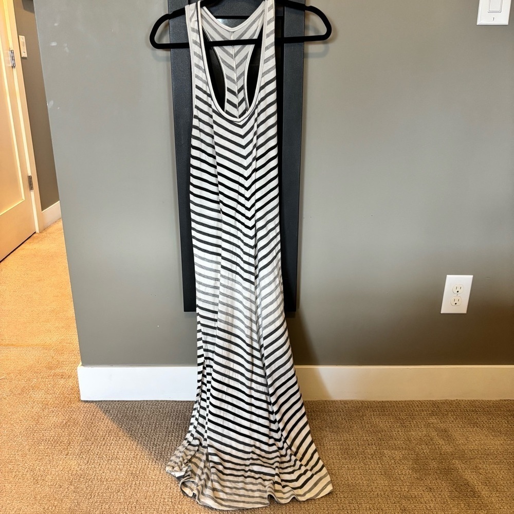 Beyond Yoga Maxi Racerback Chevron Dress - size L‍‍‍‍‍‍‍‍